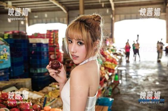 AISS爱丝(钻石版) - 免费资源随手可得，索菲在码头的穿行之旅好不惬意。