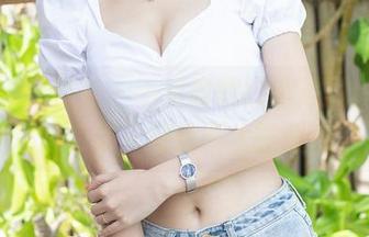 IMiss爱蜜社 – 小宝酱的比基尼写真，有哪些二次元期待不止的图包？