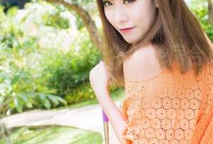 IMiss爱蜜社 – 黄乐然的私房合集：清纯到想捏一把脸蛋