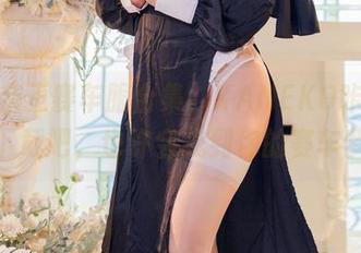 欧根亲王赛车服合集，KANEKO咔喵版，下载吧，也许会找到你的赛车梦。