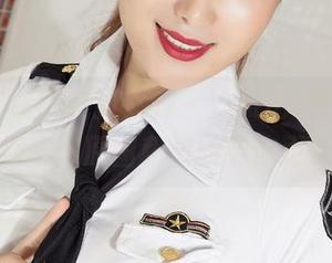 KelaGirls克拉女神 – Yovi的美脚，光想也不够——原图和图册给你更多启发！