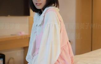 MFStar模范学院 – 一张原图，肉丝再现糯美子Mini光彩，分享下你脑海里飞过的那条线。