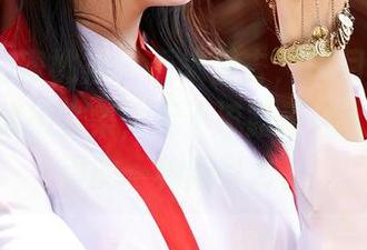 MiiTao蜜桃社 – 看来看去，绯月樱-Cherry的旗袍合集，无不流露着让人心潮澎湃的一种吸引力。