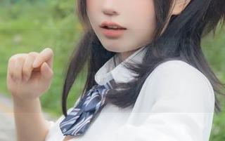 “裸足，Nyako喵子的高清自信足迹—在这里留下爪印！”，