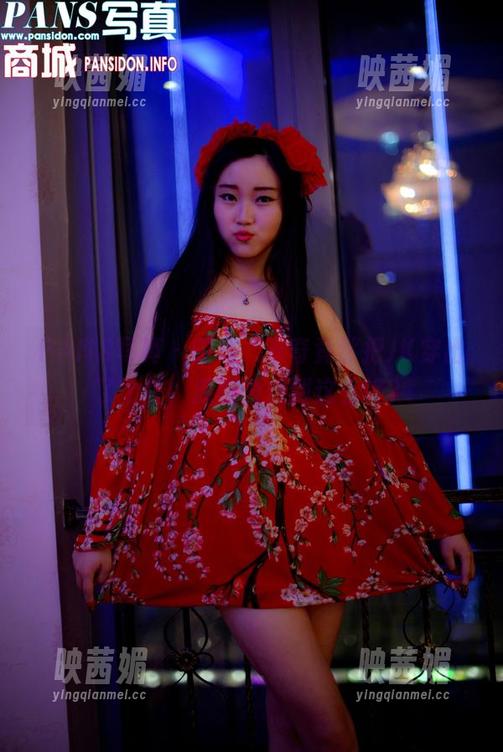 PANS写真-米奇 PANS写真 - 哎呦,米奇竟然把JK穿出了个性,原图没想到这么好?