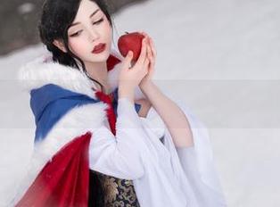 这全套蕾姆图包来自Sayathefox，隐秘的小趣味等着你！
