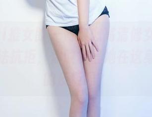 TuiGirl推女郎 – 何奕恋高清修女合集，禁忌无法抗拒，你敢相信她在这身打扮下的反叛吗？