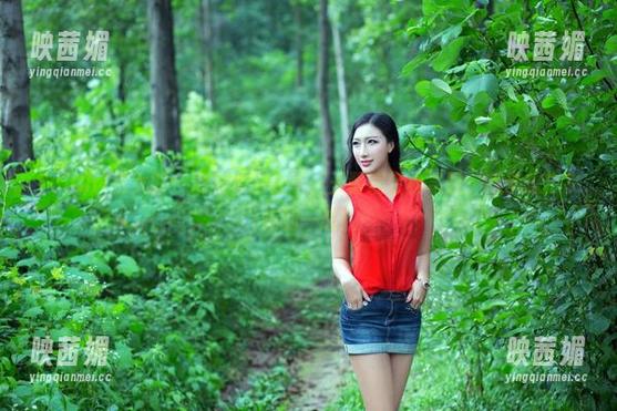 TuiGirl推女郎 - 最新套装分享，王馨瑶轻松驾驭，我都想把衣柜翻一遍！