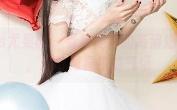 UGirls尤果网 – 看看佟蔓的高清奶牛图册，这才是真牛的气场