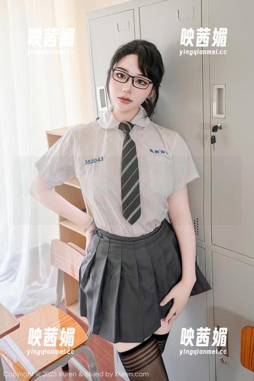 Xiuren秀人网 - 我的脑海里开始乱想，刘婷婷的睡衣写真，是不是给沉默的夜带来了一丝骚动？