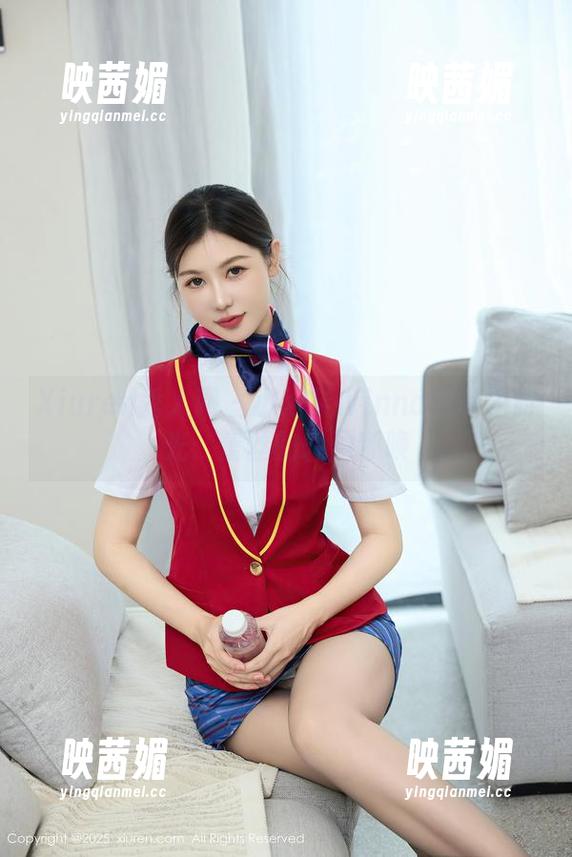 Xiuren秀人网 - 小泡芙winna的私拍时光：蕾丝的轻盈呼唤
