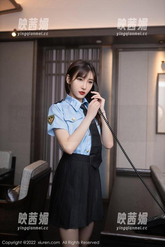 Xiuren秀人网 - 燕甘甘的少女图集：写到一半，我开始模仿她们的姿势…失败了。