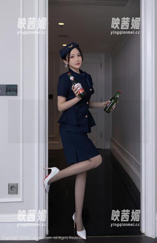 Xiuren秀人网 - 陈赞之的白色旗袍写真，让我想起了小时候的万圣节，真是个“捣蛋鬼美女”！