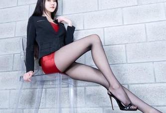beautyleg – Yen黑白全套，看得我想立刻下载，体现文明给我！