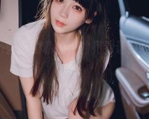 usejan蓝蓝的私拍，油亮到让我眩晕的图片！