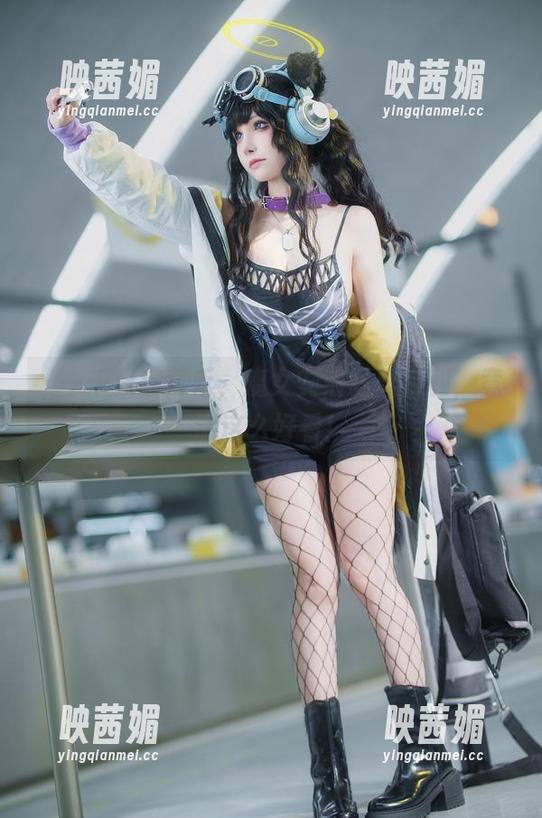 и一千只猫薄禾，魔女安洁写真福利，竟然这么好看！