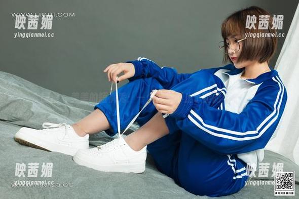丽柜-美美 丽柜 - 美美的短裤秀:一个分享不止于腿的写真集!