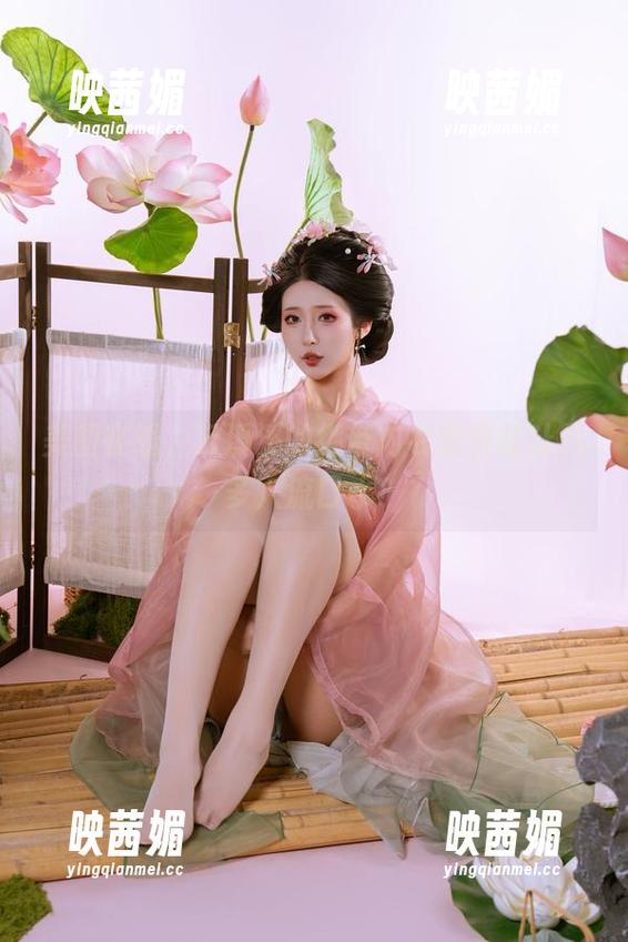 美图在线，云溪溪的绑带内衣究竟能让几多人流口水？