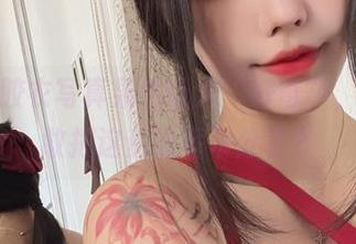 今汐的胶衣写真果然让人“好奇”，只是谁敢把这资源乖乖分享？