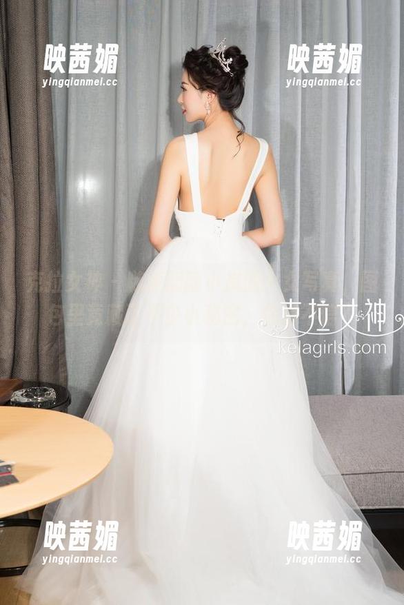 克拉女神 - 随便翻翻小岚的少女写真，图包里竟藏了不少小秘密，你信不信？