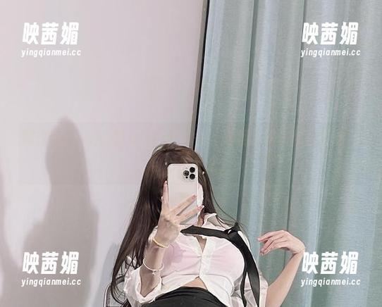 微密圈 - 兔宝妮to，红裙风情：真相在原图与图包中，自行体会吧！