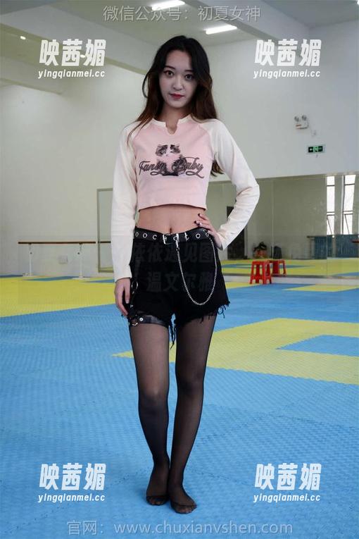 初夏女神-依依 初夏女神 - 当依依遇见图片,一场免费的温文尔雅