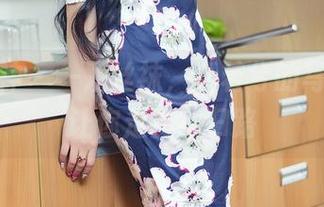 头条女神 – 一双丝袜，秦若兮的写真合集让你走上不归路