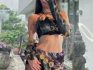 微密圈 – 小玉吃果冻高跟鞋合集——看她如何艰难却优雅地走过每一步。