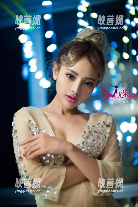 尤果网 - 伊莉娜的御姐图集，封存已久就等你来下载取经！