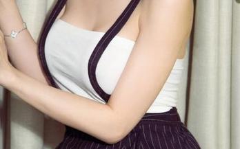 尤果网 – 忽然发现，慕羽茜这短裙美图还能撩拨思绪，真是个奇葩！