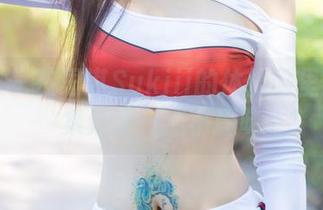 尤蜜荟 – 在思淇Sukiii的体操服里：写真集分享一点小趣味