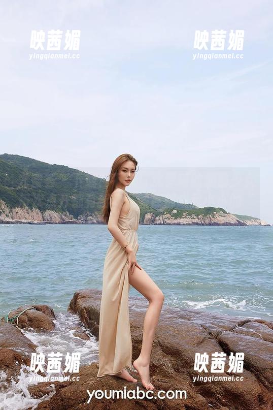 尤蜜荟 - 下载！下载！沈梦瑶的橱窗少女每次点开都有新欢，图库都成我小小的“美学之家”了。