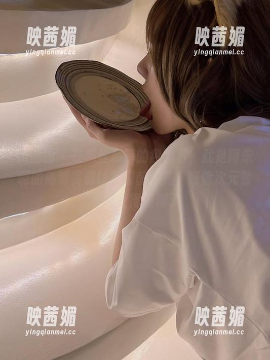 微密圈 - 在黑丝吊带的包围下，就是阿朱啊的高清资源让我眼前一亮，好像次元裂缝都变得模糊了