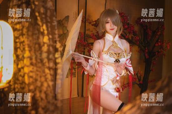 没人能拒绝弥音音ww的校服魅力：这一组高清写真！