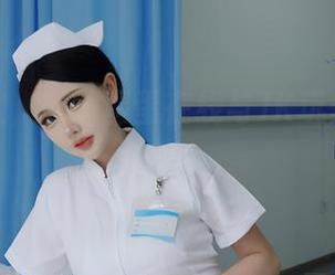 美图狂欢，您的蛋蛋在线与JK玩得不亦乐乎
