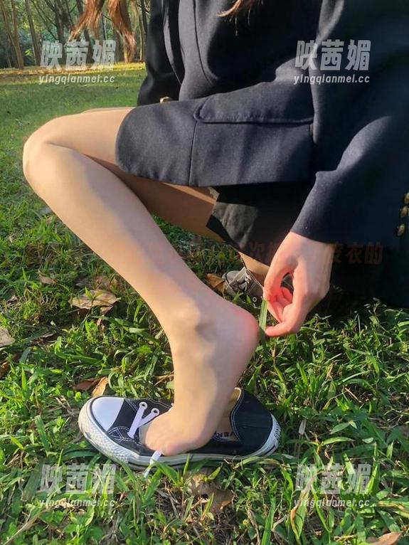 微密圈 - 无敌哒小姨妈这次抓住了皮衣的灵魂，图集可以堪比大片！