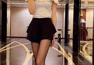 微密圈 – “林子琳喵”的双马尾，无圣光下的美图小心脏偷跑！