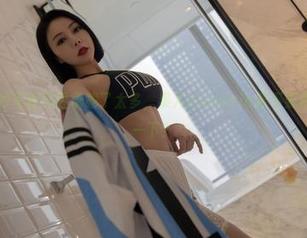 微密圈 – 婚纱写真已经承载了太多，果儿Victoria要不要把壁纸也设计一下？