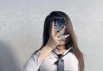 微密圈 – 最新图库哦，桃沢樱呀灵感来源于？对！那件红色细丁的洗衣机！