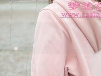 梦丝女神 – 哪怕只有图片上的尖脚趾，凌凌的脚丫已经足以引起“讨论”了！