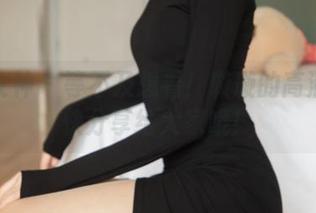 梦丝女神 – 等不及想看！璇璇的高清油亮快分享给大家哦！
