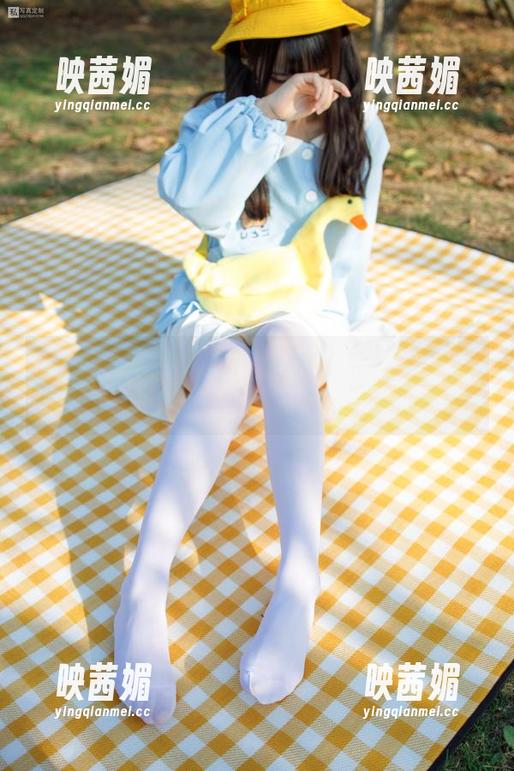 森萝财团最新的黑丝免女郎，巧妙地把模糊和暧昧玩得淋漓尽致。