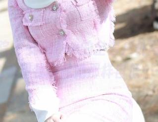 模范学院 – 安琪Yee的全套户外写真，真心希望我能像她那样自信……