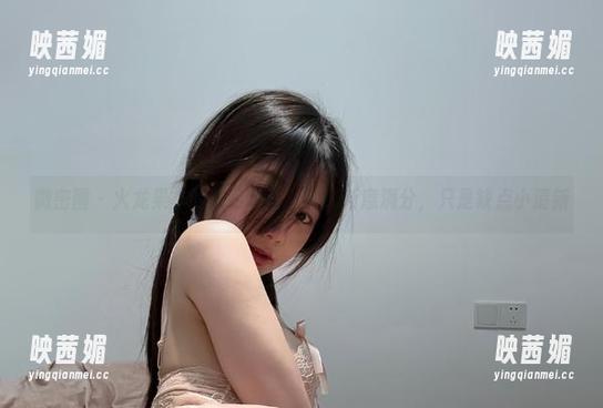微密圈 - 火龙果羊的黑色写真，叮！新意满分，只是缺点小清新