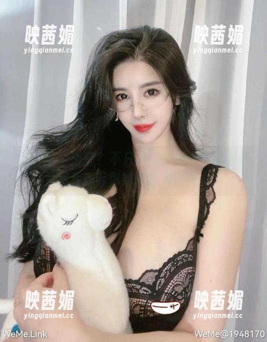 微密圈 - 浴室？不只洗澡！猪小七的最新图片告诉你如何放飞自我。