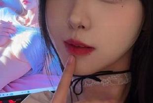微密圈 – 戳进“琳铛铛”的资源洞窟，最新的“女友”主题翻天覆地！