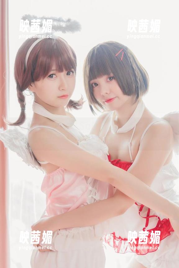 这组写真来自白金Saki的五更琉璃——兔女郎定制就是这么任性！