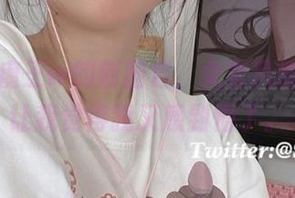 眼酱大魔王w的新图包，女友风情万种，让我觉得我又感到懵了。