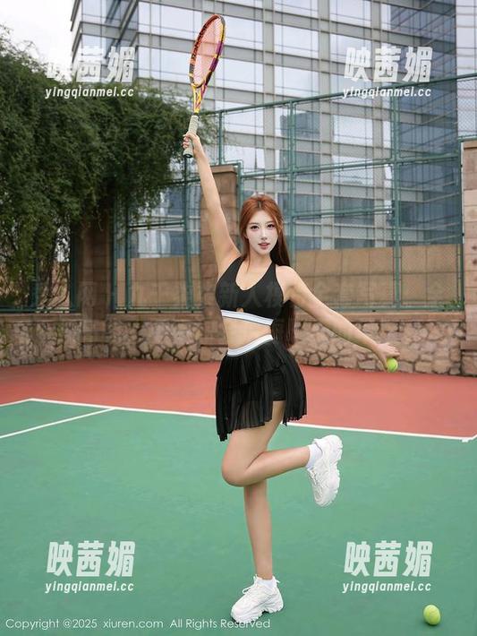 秀人网 - 九千柒柒新人模特全套写真：全程高能，不看你会后悔明天的早饭。