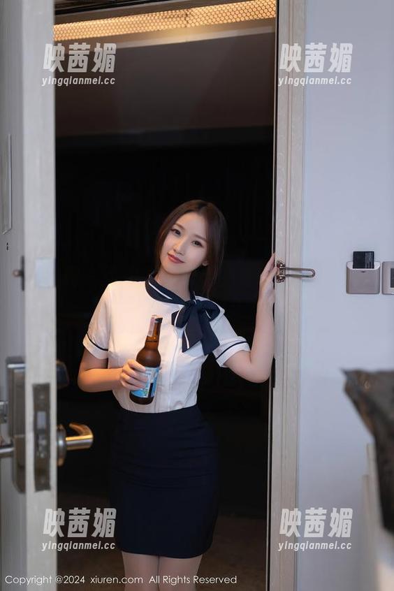 秀人网-可可芝 秀人网 - 可可芝与泳池的有趣约会,美图和作品看哪儿?